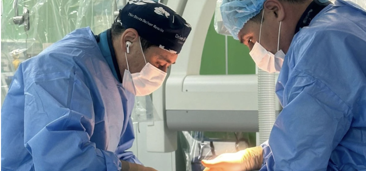 Сосудистые хирурги Алматы спасли жизнь 67-летнего пациента от разрыва аневризмы