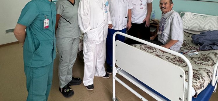 ВРАЧИ АЛМАТЫ СПАСЛИ ЖИЗНЬ МУЖЧИНЕ С РАЗРЫВОМ АНЕВРИЗМЫ АОРТЫ ВРАЧИ АЛМАТЫ СПАСЛИ ЖИЗНЬ МУЖЧИНЕ С РАЗРЫВОМ АНЕВРИЗМЫ АОРТЫ