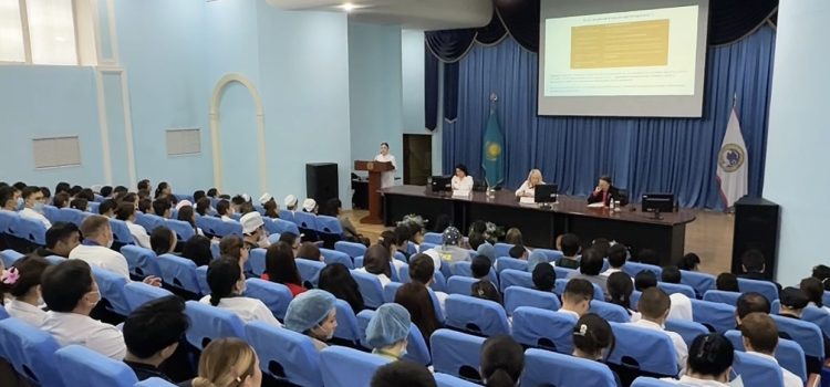 В Алматы обсудили новые подходы к сохранению женского здоровья